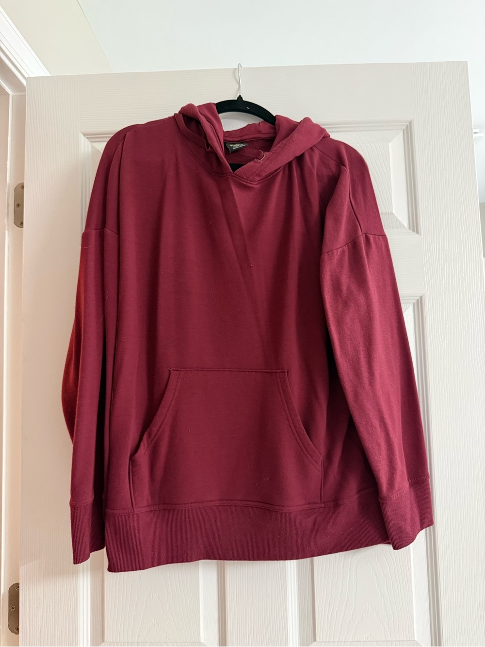Relaxed Hooded Pullover Sweater - Burgundy